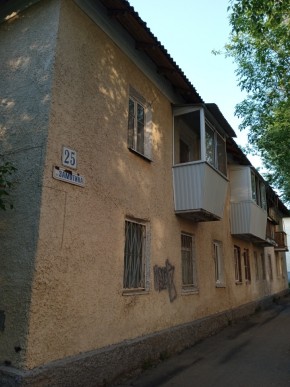 пер. Замятина,25 в Краснотурьинске - krasnoturinsk.yutvil.ru пер. Замятина,25 в Краснотурьинске - krasnoturinsk.yutvil.ru