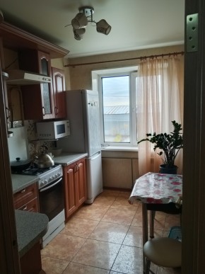 ул. Ангарская,68 в Краснотурьинске - krasnoturinsk.yutvil.ru - фото 3