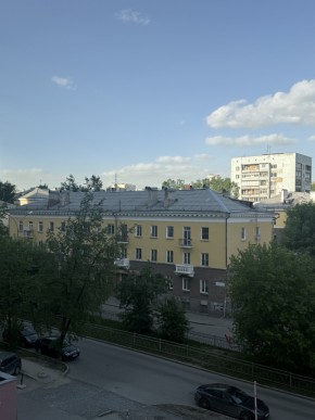 ул. Бажова,68 в Краснотурьинске - krasnoturinsk.yutvil.ru - фото 4