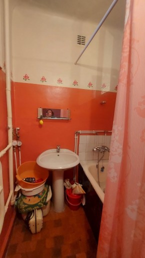 ул. Челюскинцев,70 в Краснотурьинске - krasnoturinsk.yutvil.ru - фото 13
