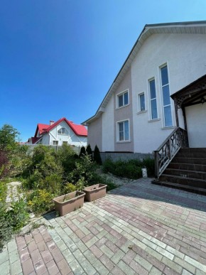 ул. Кленовая,1 в Краснотурьинске - krasnoturinsk.yutvil.ru - фото 2